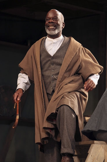 Photo Flash: First Look at Joseph Marcell & More in Folger Theatre's KING LEAR Image