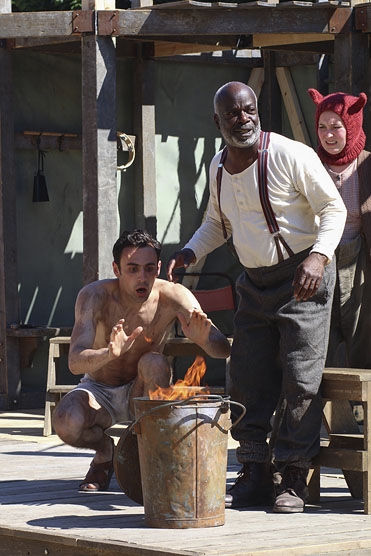 Photo Flash: First Look at Joseph Marcell & More in Folger Theatre's KING LEAR Image