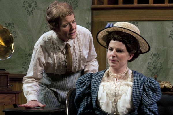 Photo Flash: First Look at Sound Theatre Company's BLOOD RELATIONS Image