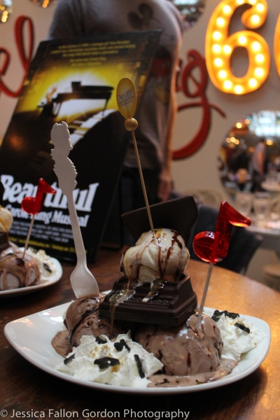 Photo Coverage: BEAUTIFUL Cast Celebrates Pleasant Valley Sundae at Serendipity 3 Image