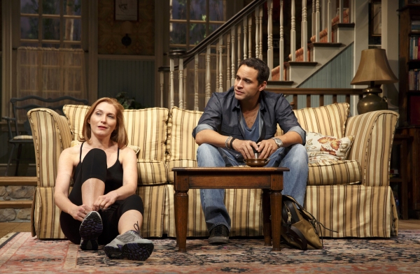 Photo Flash: First Look at Blythe Danner, Daniel Sunjata and More in MTC's THE COUNTRY HOUSE Image