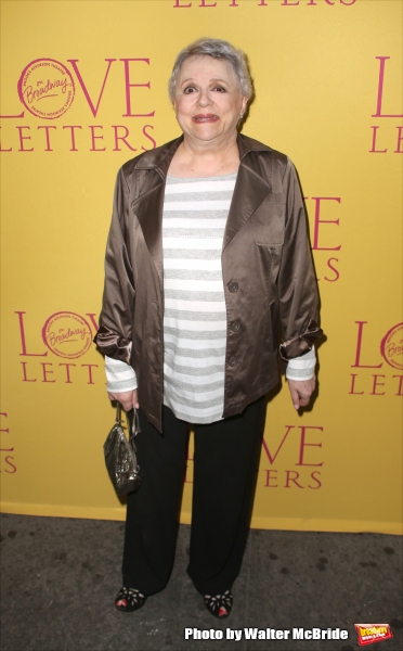 Photo Coverage: Inside the Theatre Arrivals for LOVE LETTERS Opening Night Image