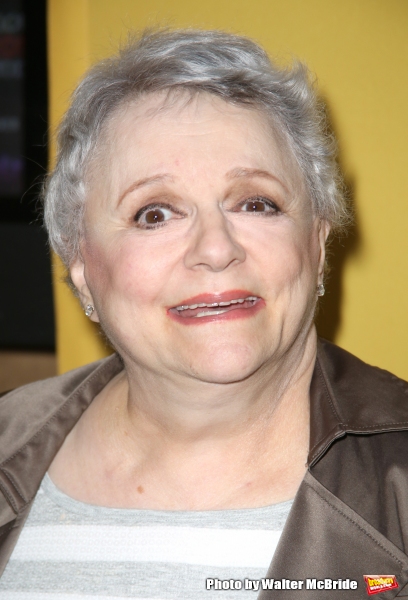Photo Coverage: Inside the Theatre Arrivals for LOVE LETTERS Opening Night Image