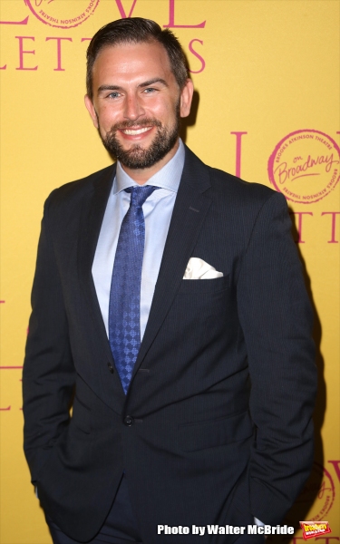 Photo Coverage: Inside the Theatre Arrivals for LOVE LETTERS Opening Night Image