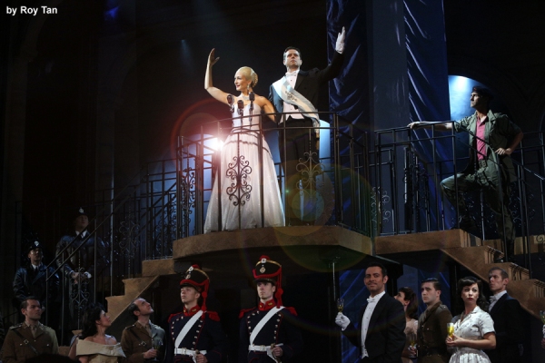 Photo Flash: First Look at Madalena Alberto, Ben Forster and Marti Pellow in EVITA in the West End Image
