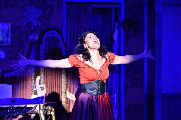 Photo Flash: First Look at Wayne Brady, Merle Dandridge and More in Pasadena Playhouse's KISS ME, KATE Image
