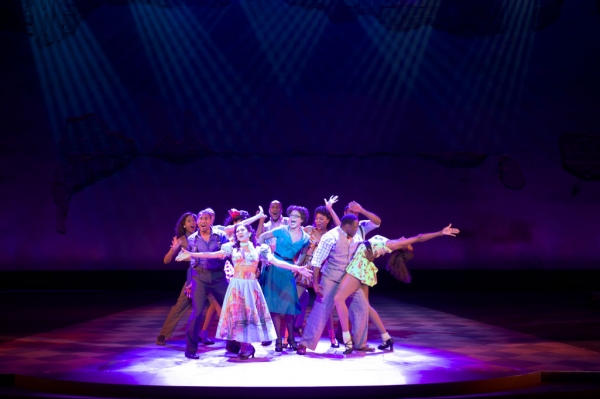 Photo Flash: First Look at Wayne Brady, Merle Dandridge and More in Pasadena Playhouse's KISS ME, KATE Image