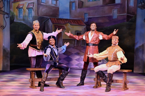 Photo Flash: First Look at Wayne Brady, Merle Dandridge and More in Pasadena Playhouse's KISS ME, KATE Image