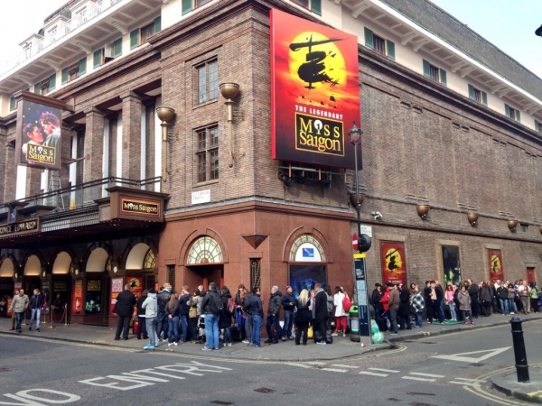 Photo Flash: MISS SAIGON's Starry 25th Anniversary Gala in the West End Image