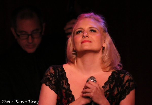 Photo Flash: Stephanie J. Block, Joy Behar, Bryce Pinkham & More Join Jamie deRoy at Birdland Image