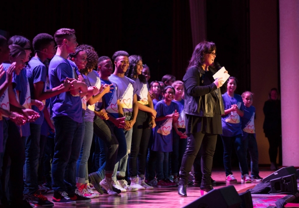 Photo Flash: Rosie O'Donnell & Kids Honor Jordan Roth & Cyndi Lauper at 11th Anniversary Gala 