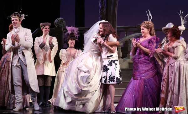 Photos: Academy Award Nominee & CINDERELLA TV Star Lesley Ann Warren Joins Broadway Show for Encore!  Image