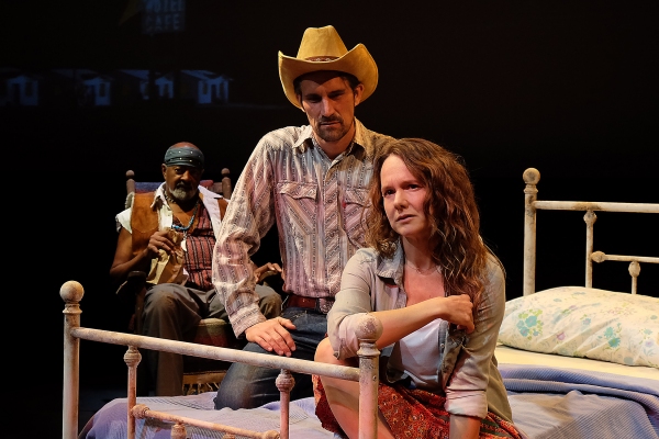 Photo Flash: First Look at Cygnet Theatre's FOOL FOR LOVE Image