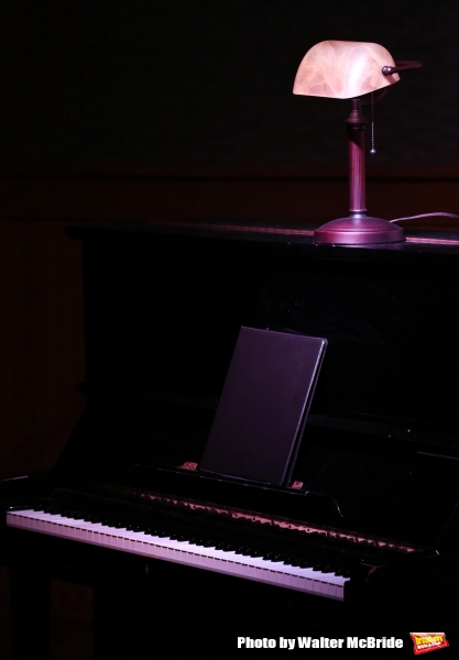 Photo Coverage: Lesley Ann Warren Performs from CINDERELLA at Barnes & Noble  Image