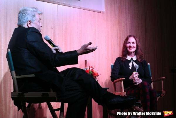 Photo Coverage: Lesley Ann Warren Performs from CINDERELLA at Barnes & Noble  Image