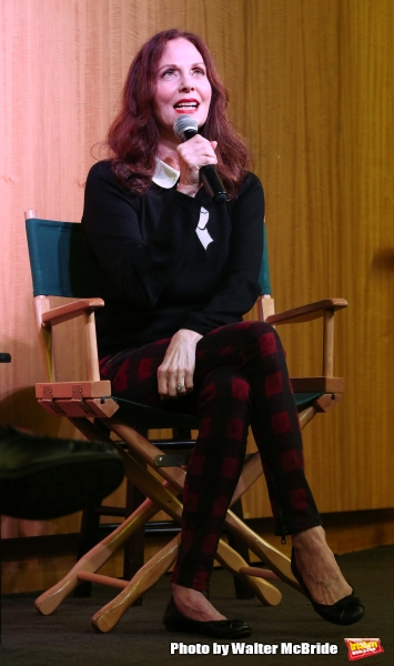 Photo Coverage: Lesley Ann Warren Performs from CINDERELLA at Barnes & Noble  Image