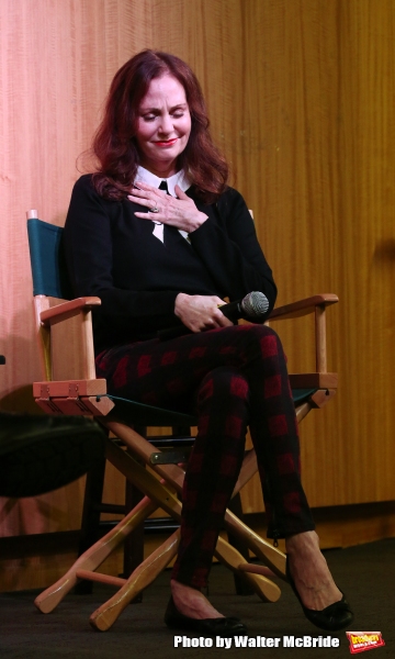 Photo Coverage: Lesley Ann Warren Performs from CINDERELLA at Barnes & Noble  Image