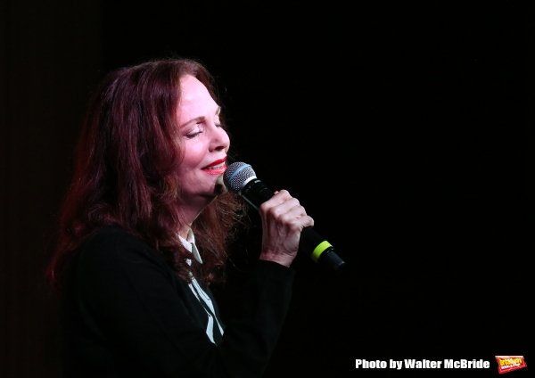 Photo Coverage: Lesley Ann Warren Performs from CINDERELLA at Barnes & Noble  Image