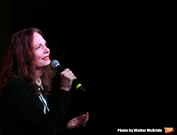 Photo Coverage: Lesley Ann Warren Performs from CINDERELLA at Barnes & Noble  Image