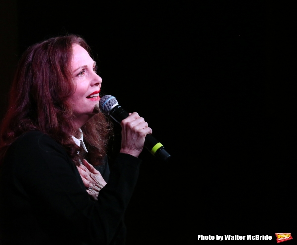 Photo Coverage: Lesley Ann Warren Performs from CINDERELLA at Barnes & Noble  Image