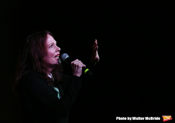 Photo Coverage: Lesley Ann Warren Performs from CINDERELLA at Barnes & Noble  Image
