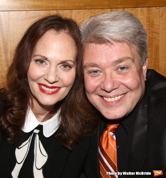 Photo Coverage: Lesley Ann Warren Signs CINDERELLA DVDs at Barnes & Noble Image
