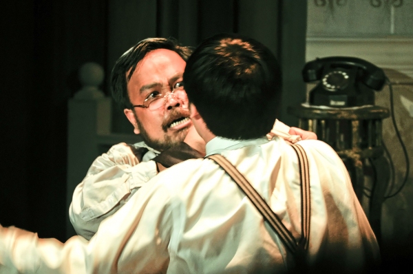 Photo Coverage: First Look at DEATH OF A SALESMAN by Tanghalang Pilipino Image