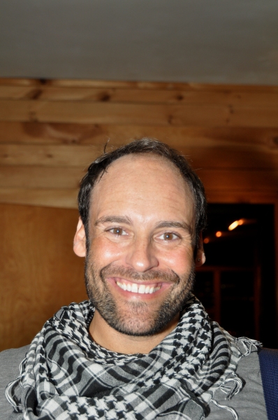 Exclusive Photo Coverage: CABARET Cast Travels Around the World for Carols For A Cure!  Image