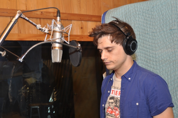 Exclusive Photo Coverage: Nikki M. James, Andy Mientus & LES MISERABLES Cast Sing Carols For A Cure!  Image