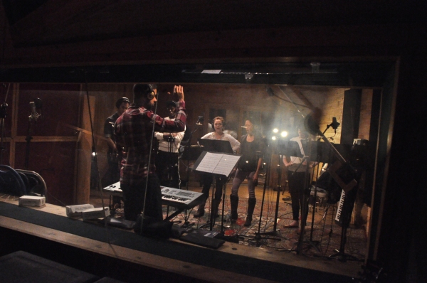 Exclusive Photo Coverage: CINDERELLA Cast Brings a Little Christmas to Carols For A Cure!  Image