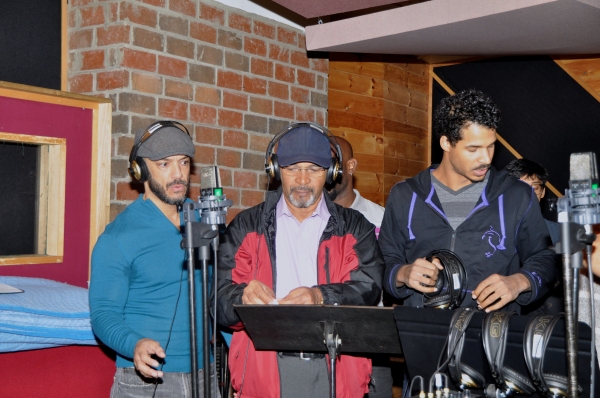 Exclusive Photo Coverage: ALADDIN Cast Brings Some Magic to Carols For A Cure!  Image