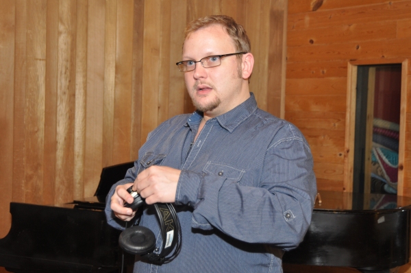 Exclusive Photo Coverage: THE PHANTOM OF THE OPERA Cast Brings a Torch to Carols For A Cure  Image