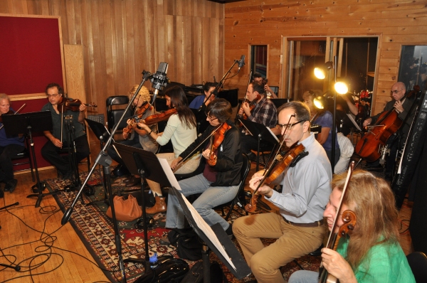 Exclusive Photo Coverage: THE PHANTOM OF THE OPERA Cast Brings a Torch to Carols For A Cure  Image