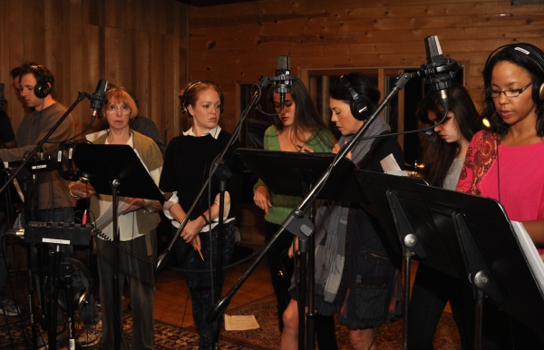 Exclusive Photo Coverage: THE PHANTOM OF THE OPERA Cast Brings a Torch to Carols For A Cure  Image