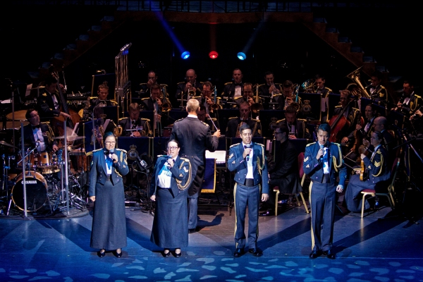 Photo Flash: Michael Ball, Freddie Huddlestone and More Perform in WEST END HEROES 