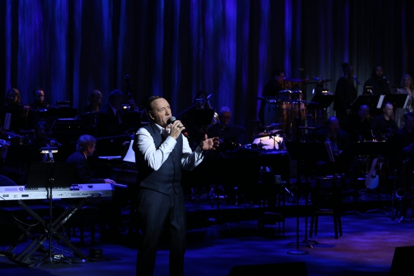 Photo Flash: Inside Kevin Spacey's Harman Center Benefit Concert in Washington D.C. Image