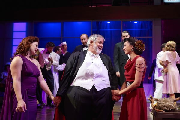 Photo Flash: First Look at Great Lakes Theater's THE MERRY WIVES OF WINDSOR Image