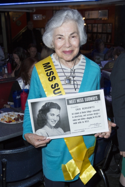 Photo Coverage: ON THE TOWN's Megan Fairchild Crowned Honorary Miss Subways at Ellen's Stardust Diner  Image