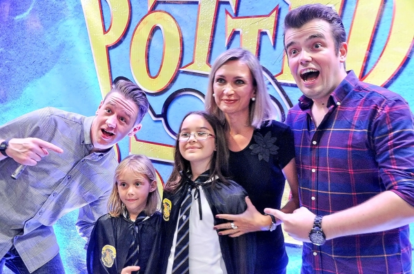 Photo Coverage: POTTED POTTER's Third Opening Night In Manila Image