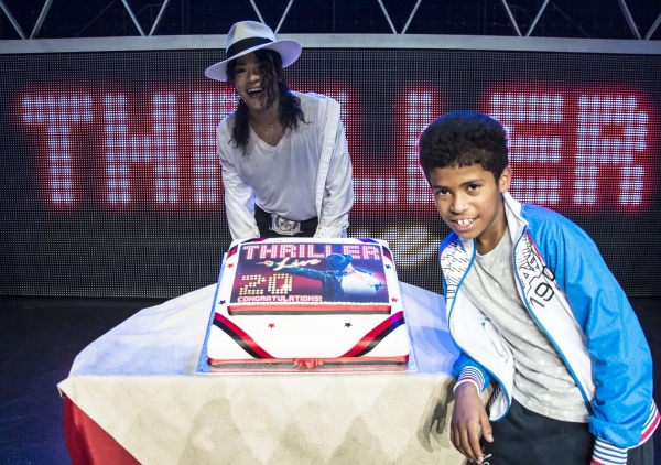 Photo Flash: THRILLER LIVE Becomes West End's 20th Longest-Running Show! Image
