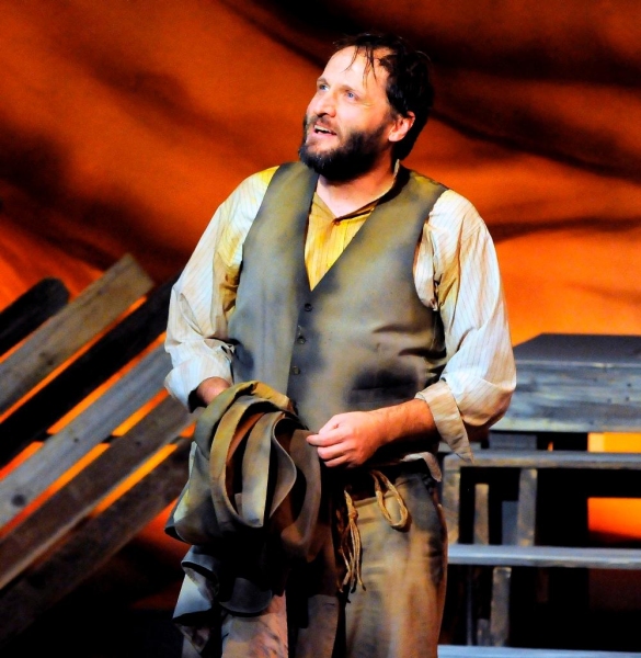 Photo Flash: First Look at Sacramento Theatre Company's THE GRAPES OF WRATH Image