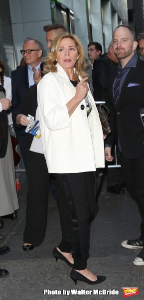 Photo Coverage: Inside the Opening Night Theatre Arrivals for THE CURIOUS INCIDENT OF THE DOG IN THE NIGHT-TIME  Image