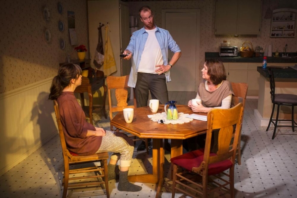 Photo Flash: First Look at Step Up Productions' DEAD ACCOUNTS Image