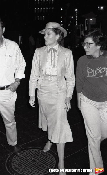 Photo Blast from Past: On the Set with ANNIE Cast in 1982 Image