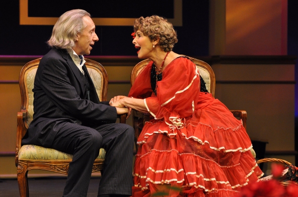Photo Flash: First Look at International City Theatre's GLORIOUS! Image