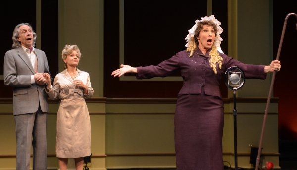 Photo Flash: First Look at International City Theatre's GLORIOUS! Image