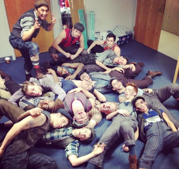 Photo Flash: Saturday Intermission Pics October 11 - Part 2 - CINDERELLA & NEWSIES Tours Share First #SIP, and More! Image