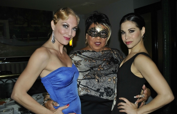 Photo Coverage: CHICAGO Kicks Off 16th U.S. Tour With Post-Performance Party at Marti's Image