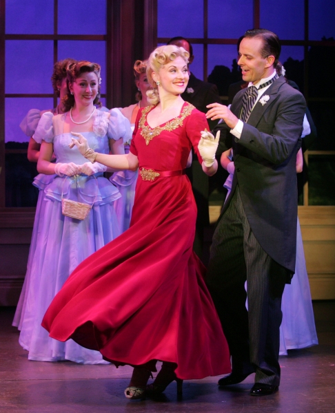 Photo Flash: First Look at Patti Murin, Noah Racey and More in Goodspeed's HOLIDAY INN Image