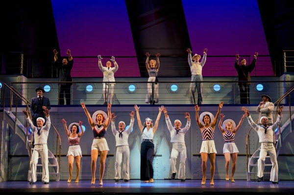 Photo Flash: First Look at New ANYTHING GOES National Tour, Opening Tonight in Houston! Image
